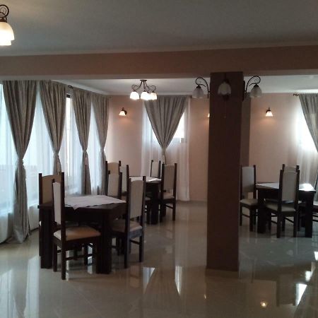 Wellion Hotel Covasna Luaran gambar